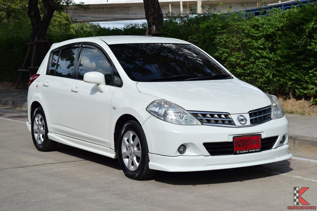 Nissan tiida hr15