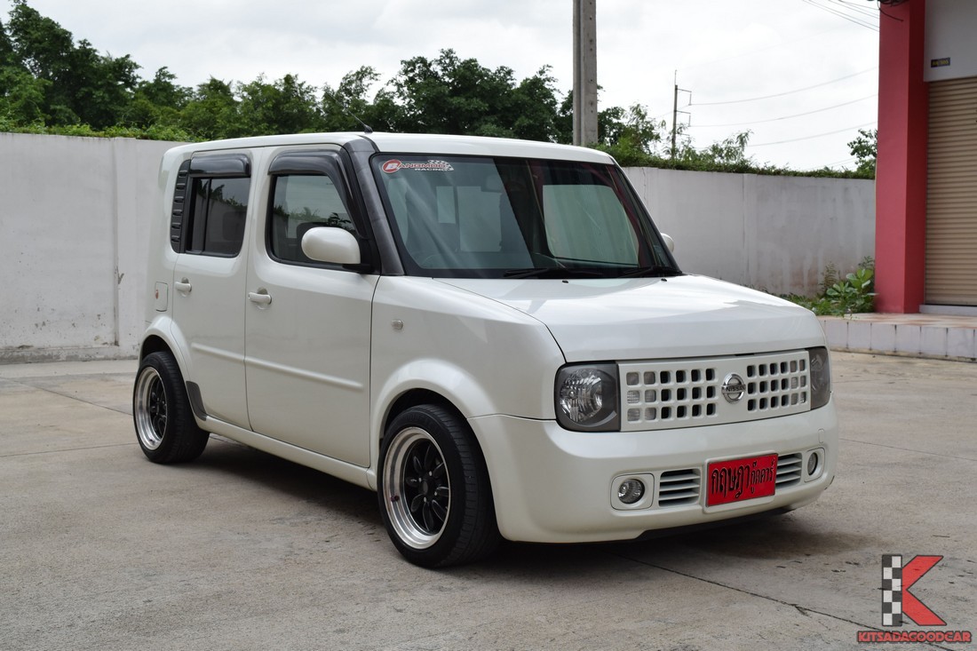 Nissan cube z11 характеристики