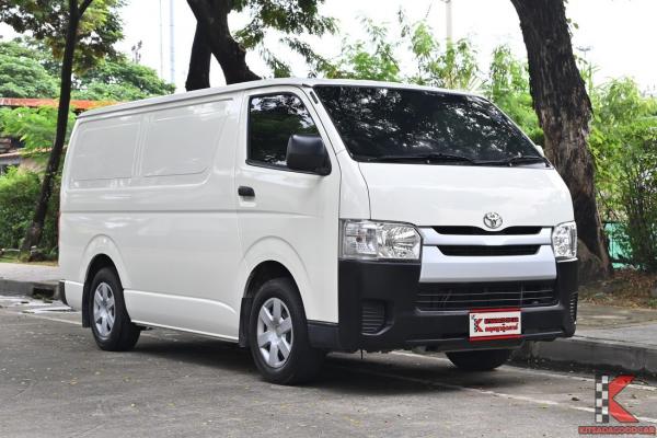 รถมือสอง Toyota Hiace 3.0 ตัวเตี้ย ( 2019 ) D4D Van