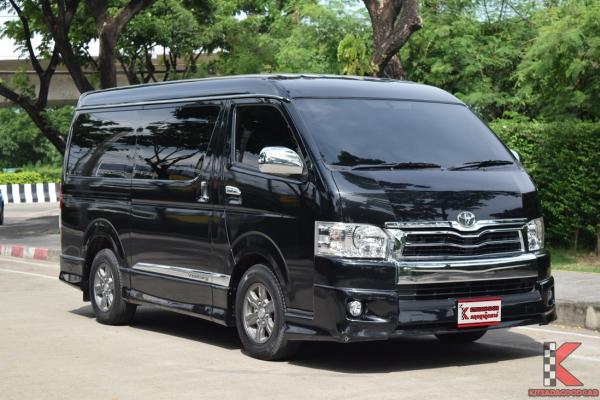 Toyota Ventury 3.0 (ปี 2017) V Van