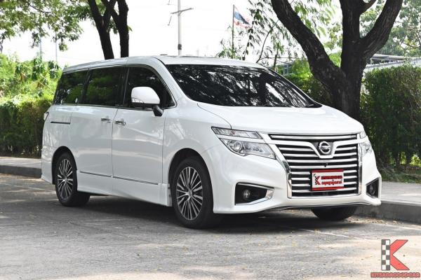  Nissan Elgrand 2.5 ( 2015 ) High-Way Star Wagon