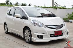 Honda Jazz 1.3 (ปี 2013) Hybrid Hatchback AT 