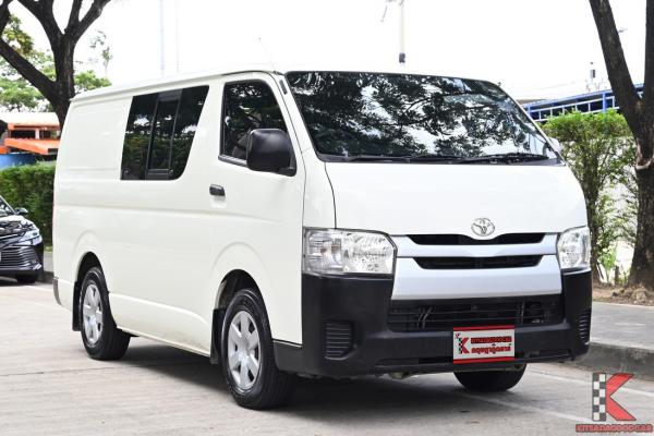 Toyota Hiace 3.0 (ปี 2018) ตัวเตี้ย D4D Van