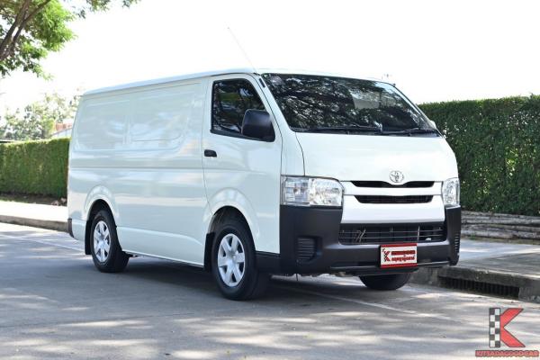 รถมือสอง Toyota Hiace 3.0 ตัวเตี้ย ( 2019 ) D4D Van