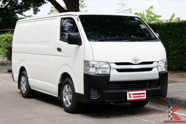 Toyota Hiace 3.0 (ปี 2018) Economy Van