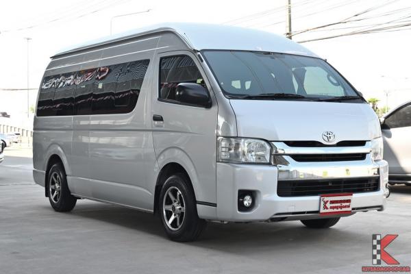 รถมือสอง Toyota Hiace 3.0 COMMUTER ( 2017 ) D4D Van