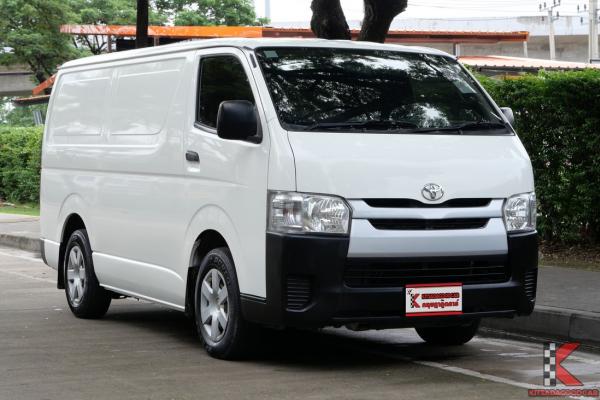 Toyota Hiace 3.0 (ปี 2018) Economy Van