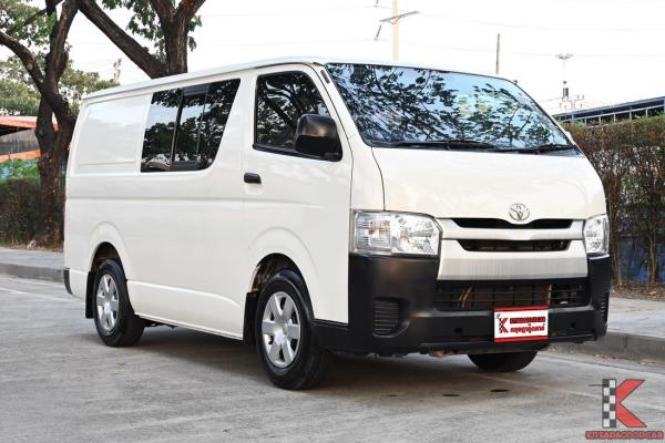 Toyota Hiace 3.0 ตัวเตี้ย (ปี 2019) D4D Van