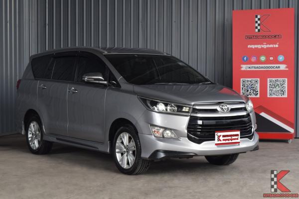 Toyota Innova 2.8 (ปี 2018) Crysta V Wagon