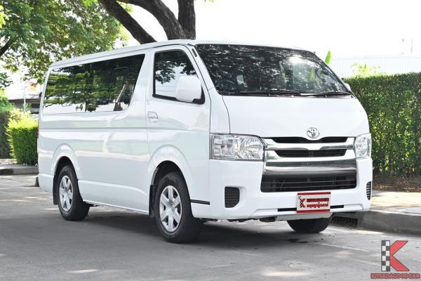 รถมือสอง Toyota Hiace 3.0 ตัวเตี้ย ( 2017 ) D4D Van